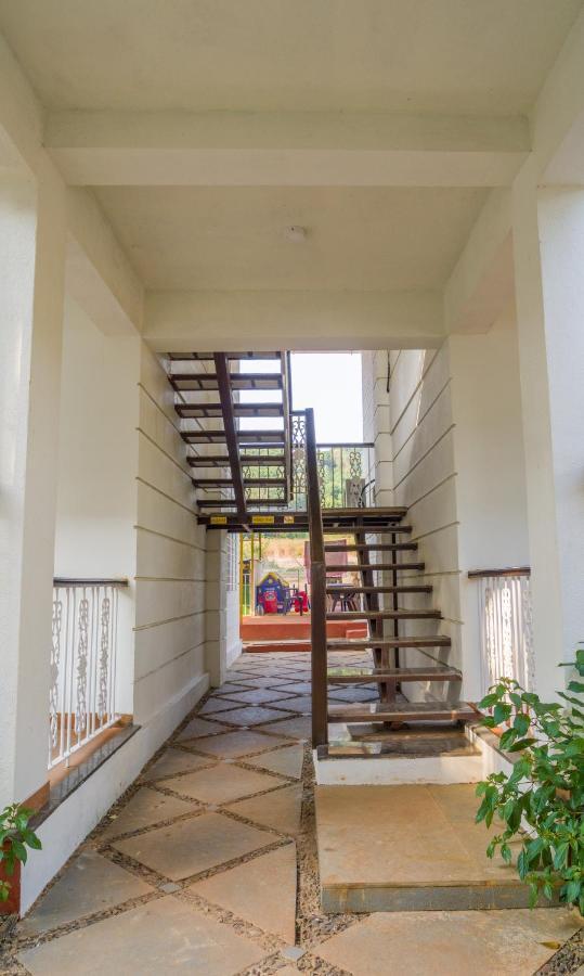 Marine Studios Le Pension Candolim Esterno foto